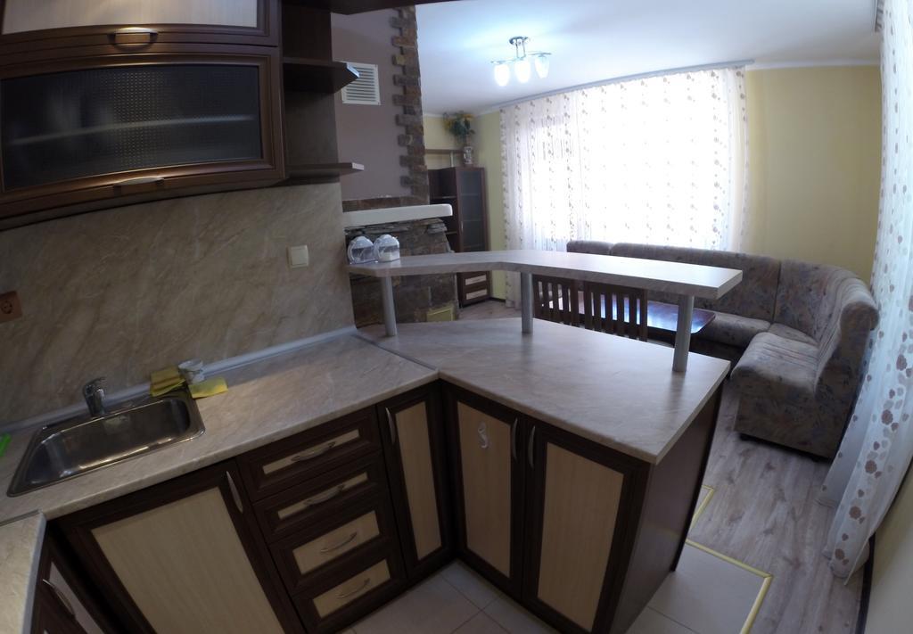 Ивелия Къща За Гости Dospat Exterior foto